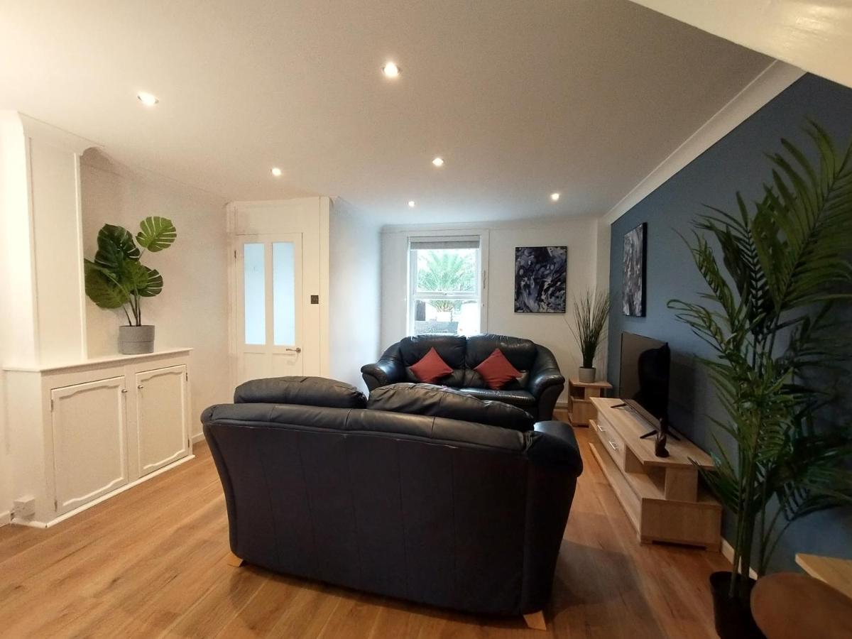 Chipad Duo - Comfy House With Parking And Garden Villa Chichester Dış mekan fotoğraf