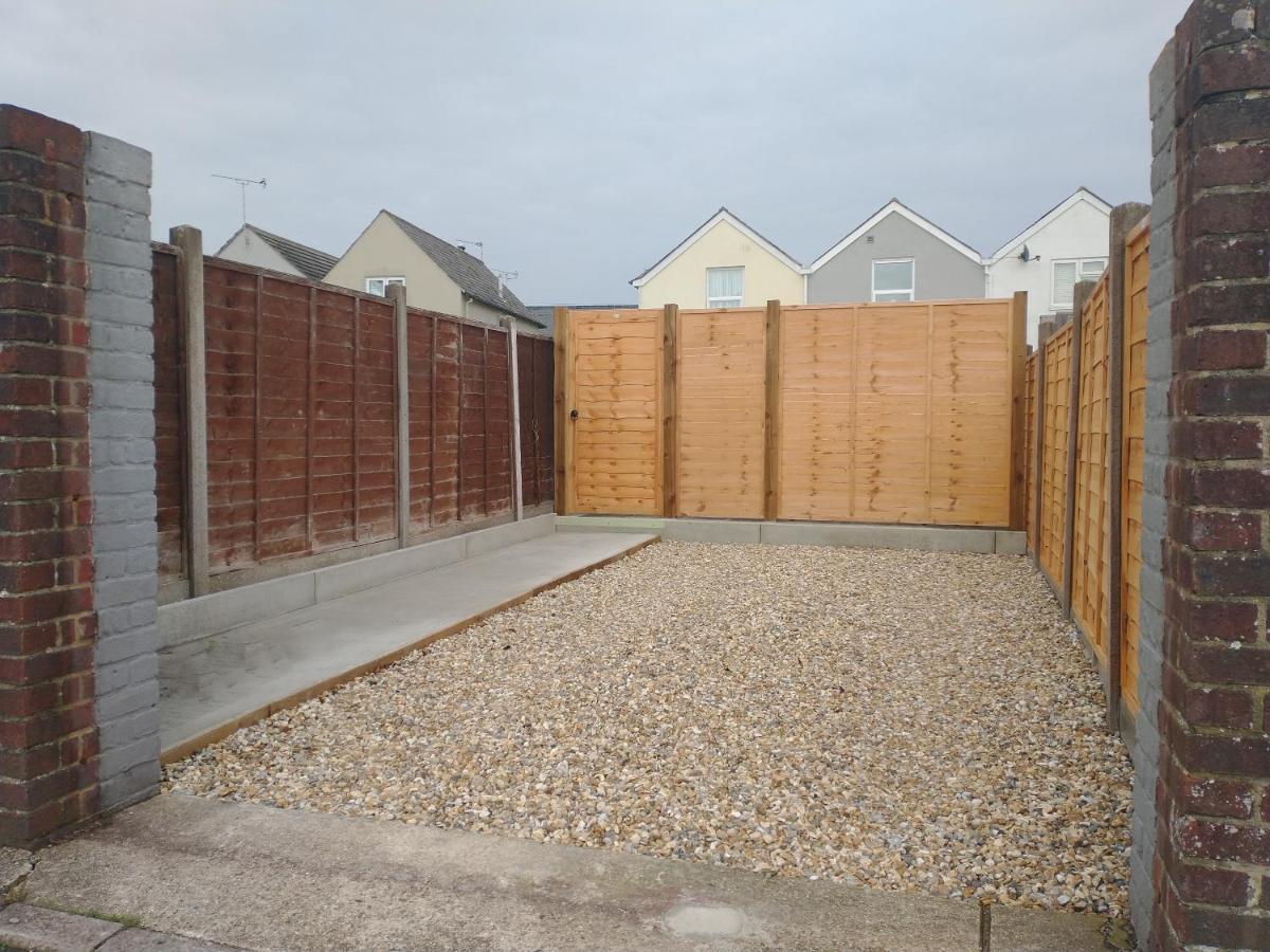 Chipad Duo - Comfy House With Parking And Garden Villa Chichester Dış mekan fotoğraf